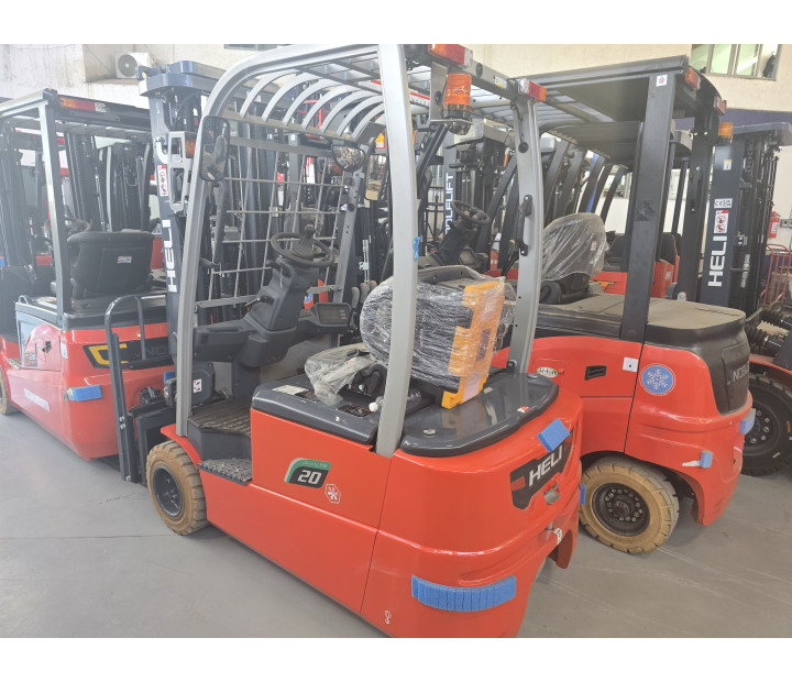 Montacargas Eléctrico Heli CPD20SQ triciclo