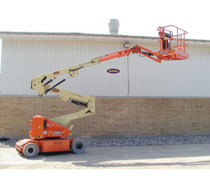 Plataforma Articulada Eléctrica JLG E400AJ 2012