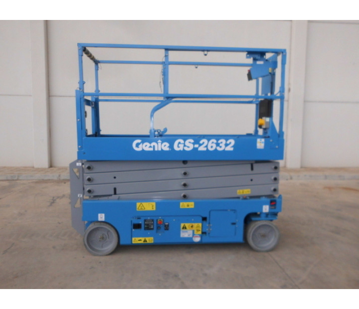 Plataforma Genie GS-2646 2014