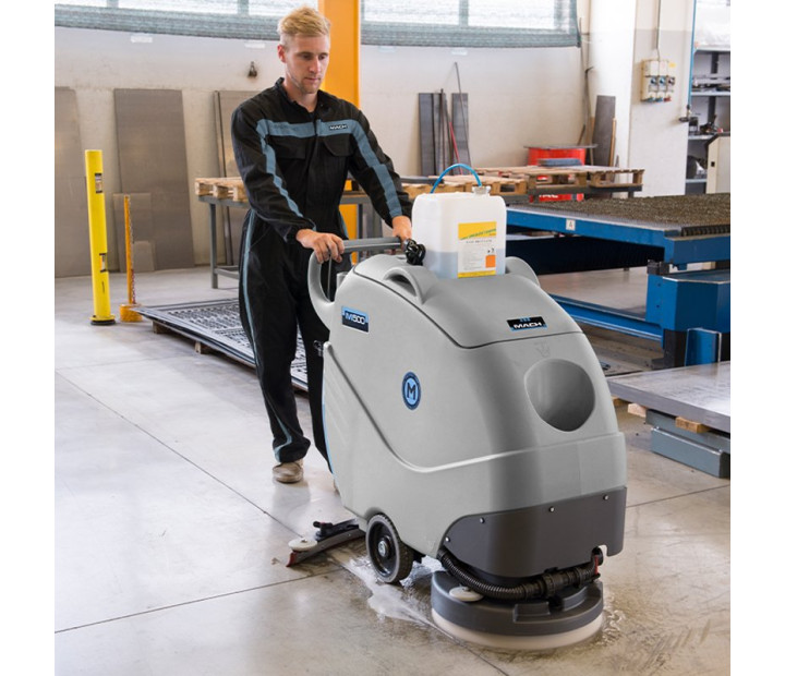Restregadora autopropulsada electrica MACH M500