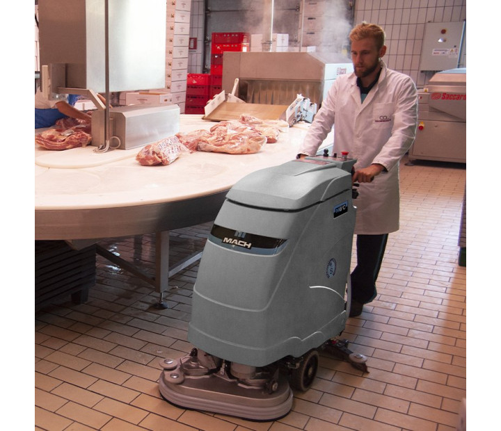 Restregadora autopropulsada eléctrica MACH M610