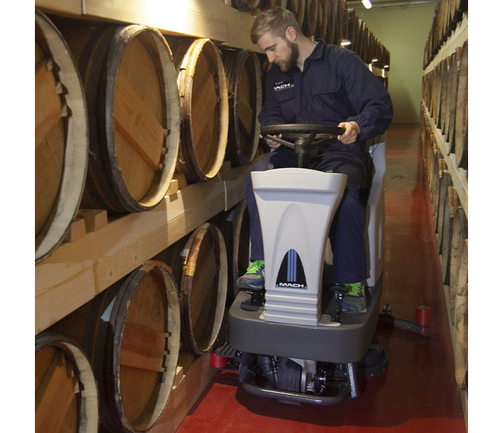 Restregadora autopropulsada eléctrica MACH M750