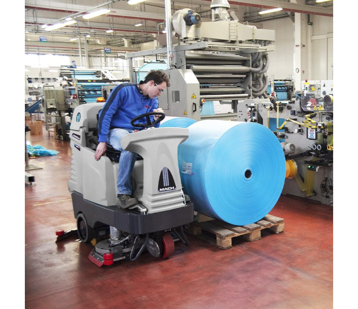 Restregadora autopropulsada eléctrica MACH M850