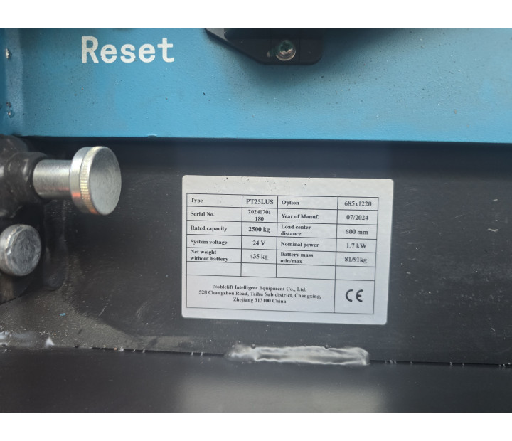 Carretilla Eléctrica Noblelift PT25L