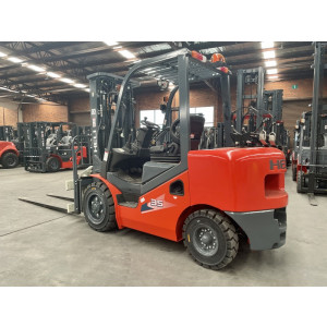 Montacargas Combustion Heli CPQYD35