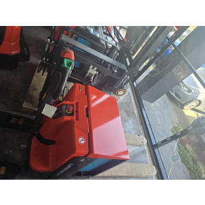 Carretilla Eléctrica Noblelift PT25L