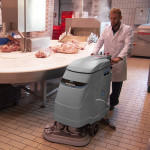 Restregadora autopropulsada eléctrica MACH M610