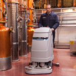 Restregadora autopropulsada eléctrica MACH M610