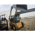 Minicargador Michigan MP63